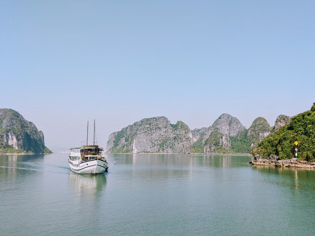 Vietnam: Ha Long Bay to Cao&nbsp;Bang